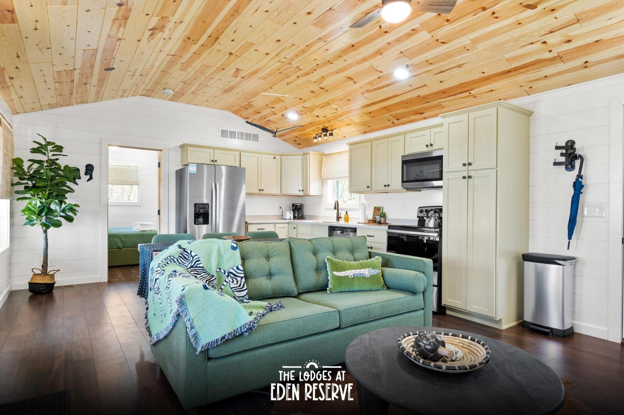 The Lodges At Eden Reserve - Pet Friendly Cabins Near Ark Уильямстаун Экстерьер фото
